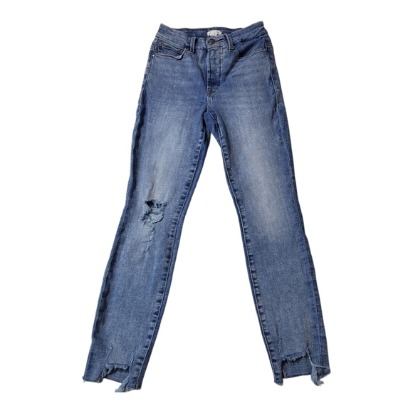 Good American Jeans Medium Wash Distressed Denim High Waisted Step Hem Size 4/27 - Picture 1 of 7